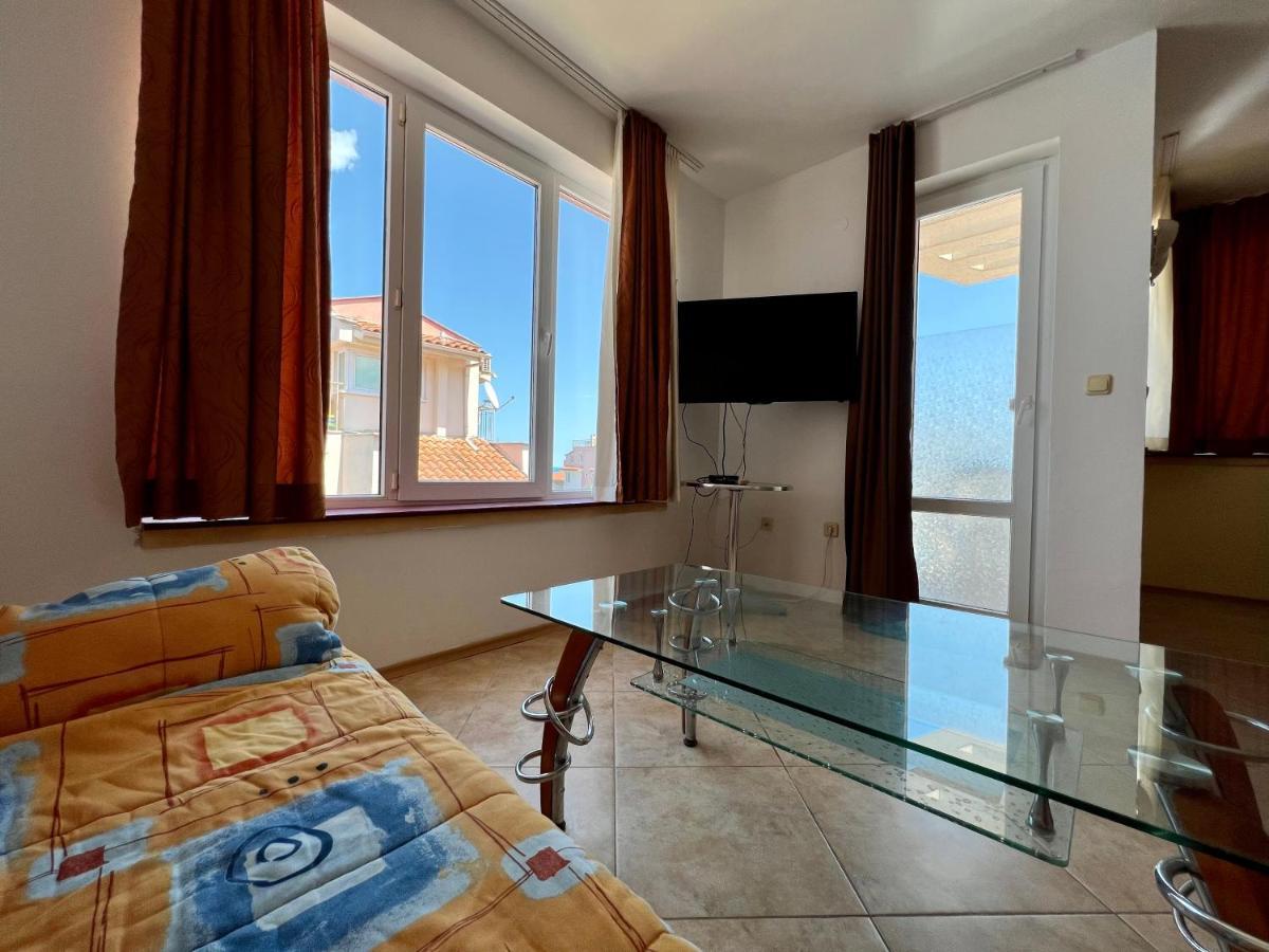 Private One-Bedroom Apartment With Balcony In Sozopol By Flat Mаnаger Esterno foto