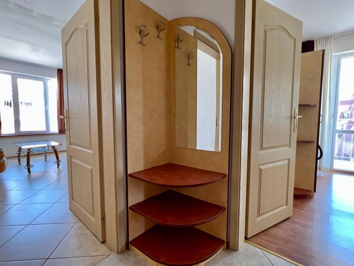 Private One-Bedroom Apartment With Balcony In Sozopol By Flat Mаnаger Esterno foto